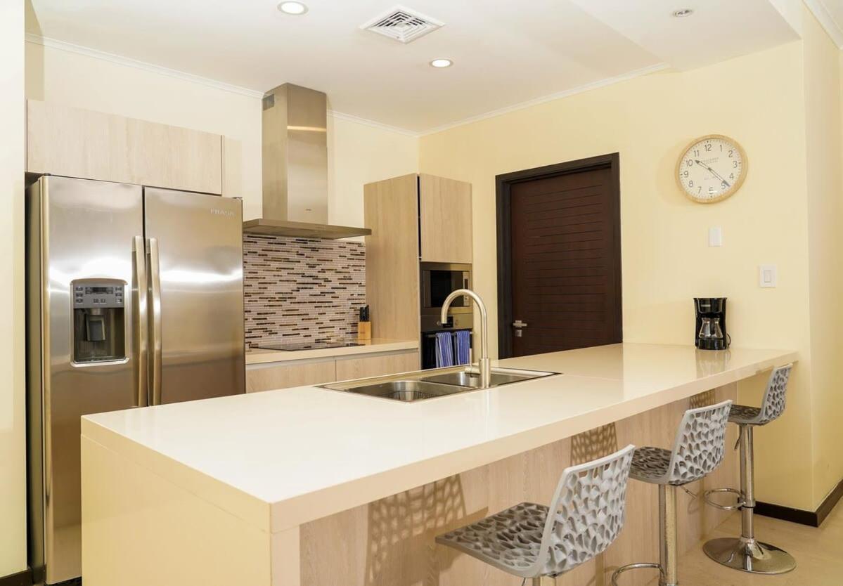 Beautiful Apartment In Eagle Beach Levent Palm Beach Zewnętrze zdjęcie